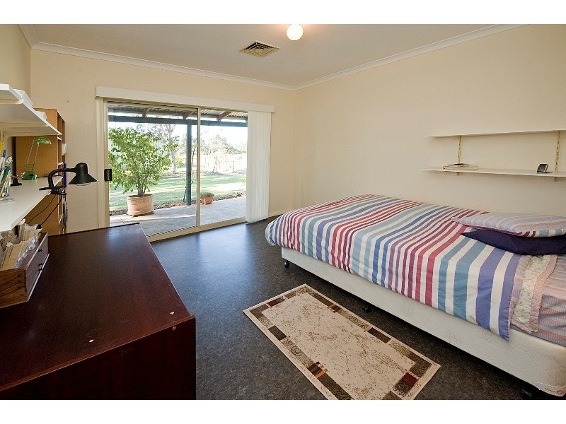 354 Jarrah Road, Hopeland WA 6125