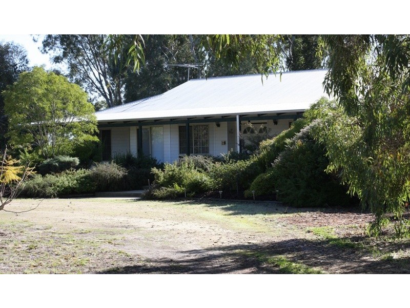 354 Jarrah Road, Hopeland WA 6125