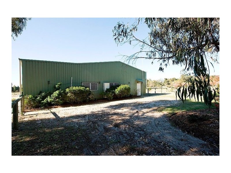 354 Jarrah Road, Hopeland WA 6125