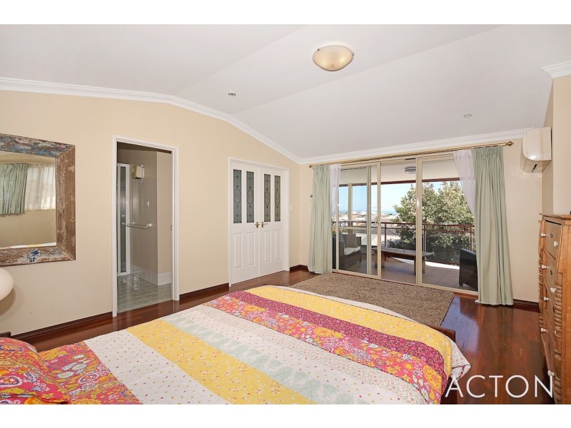 11 Chennile Vista, Halls Head WA 6210