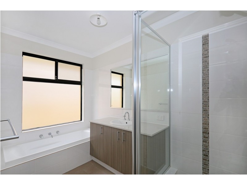 58 Greenville Vista, Meadow Springs WA 6210