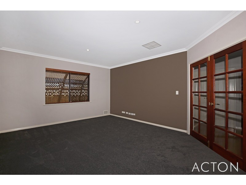 8 Fane Court, Singleton WA 6175