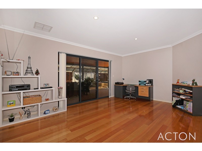 8 Fane Court, Singleton WA 6175