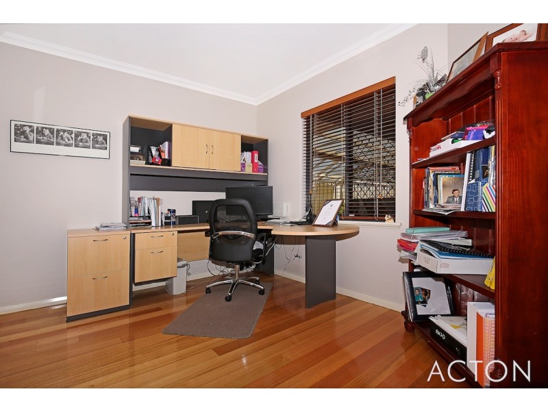 8 Fane Court, Singleton WA 6175