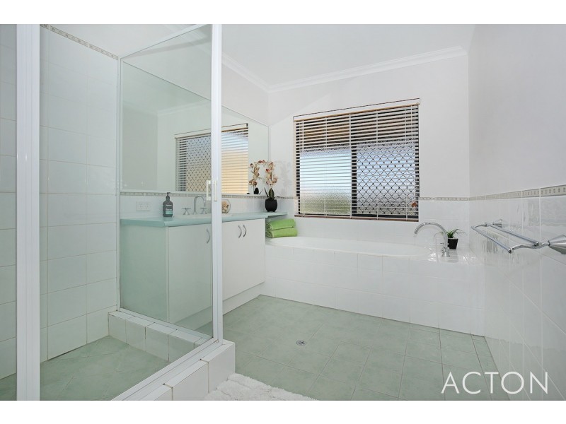 8 Fane Court, Singleton WA 6175