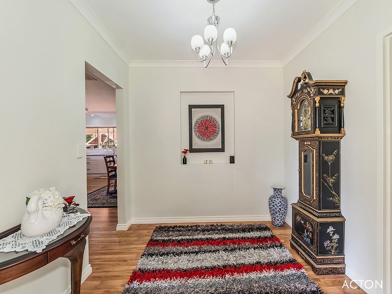 15 Bate Road, Serpentine WA 6125