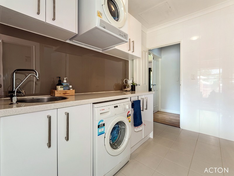 15 Bate Road, Serpentine WA 6125