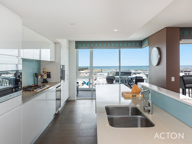 1201/3 Marco Polo Drive, Mandurah WA 6210