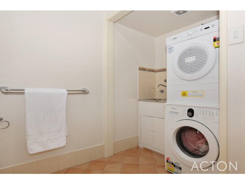 51/20 Apollo Place, Halls Head WA 6210