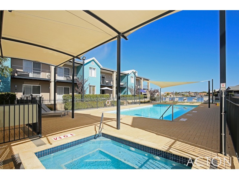 51/20 Apollo Place, Halls Head WA 6210