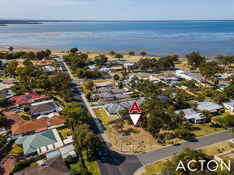 33 Beacham Street, Coodanup WA 6210