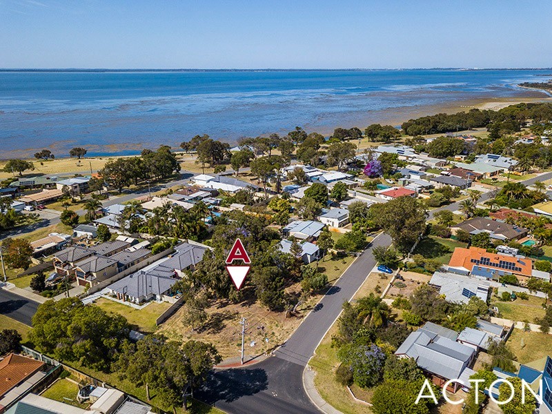 33 Beacham Street, Coodanup WA 6210