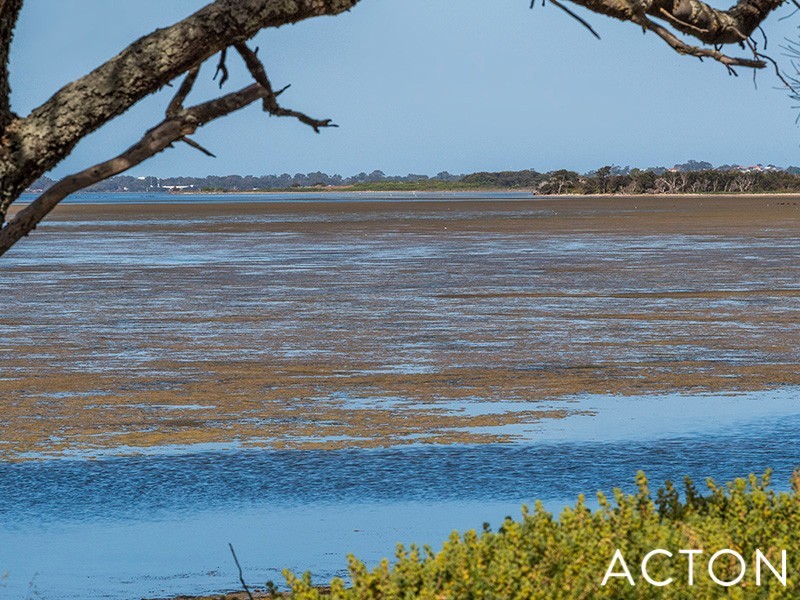 33 Beacham Street, Coodanup WA 6210