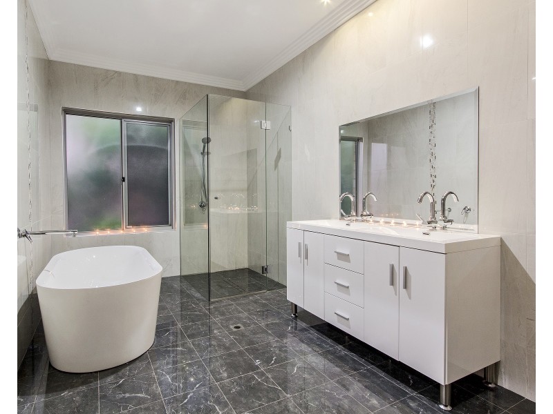 18 Fairbairn Road, Serpentine WA 6125