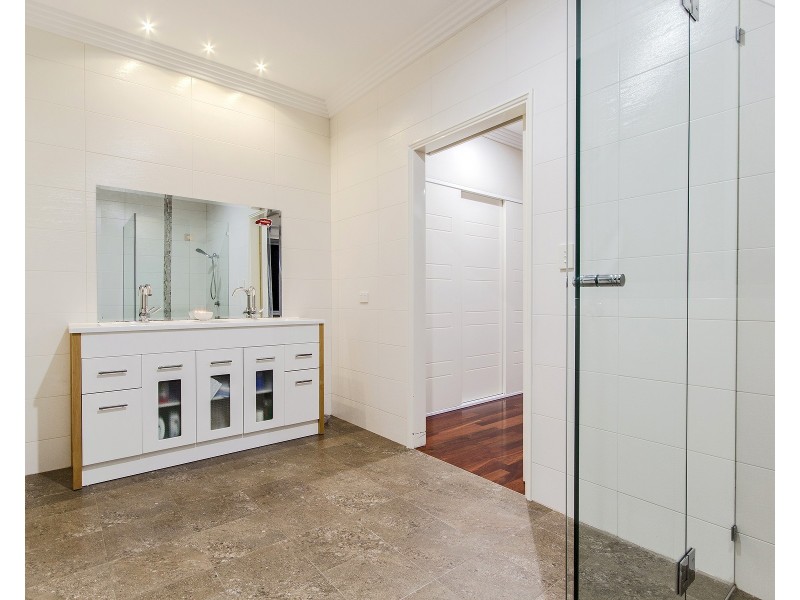 18 Fairbairn Road, Serpentine WA 6125