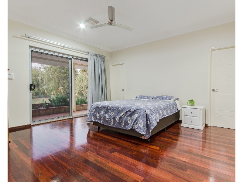 18 Fairbairn Road, Serpentine WA 6125