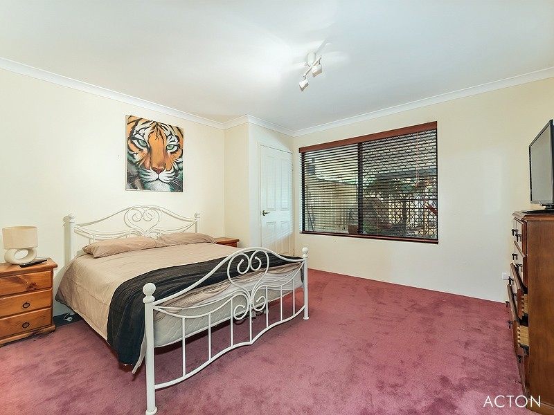 20 Fielder Rd, Serpentine WA 6125