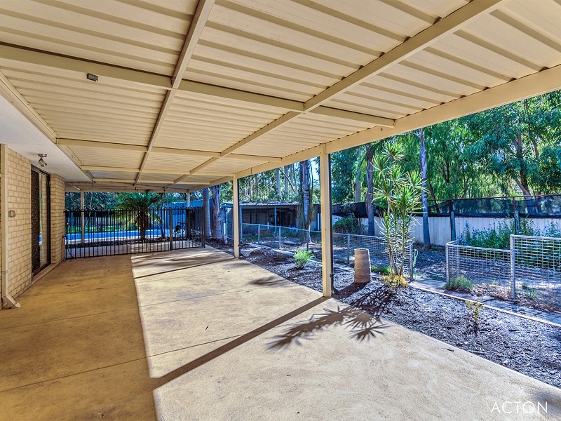 20 Fielder Rd, Serpentine WA 6125