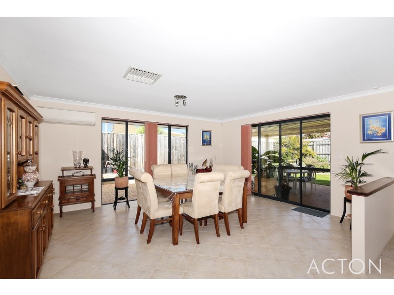 24 Aldenham Heights, Halls Head WA 6210