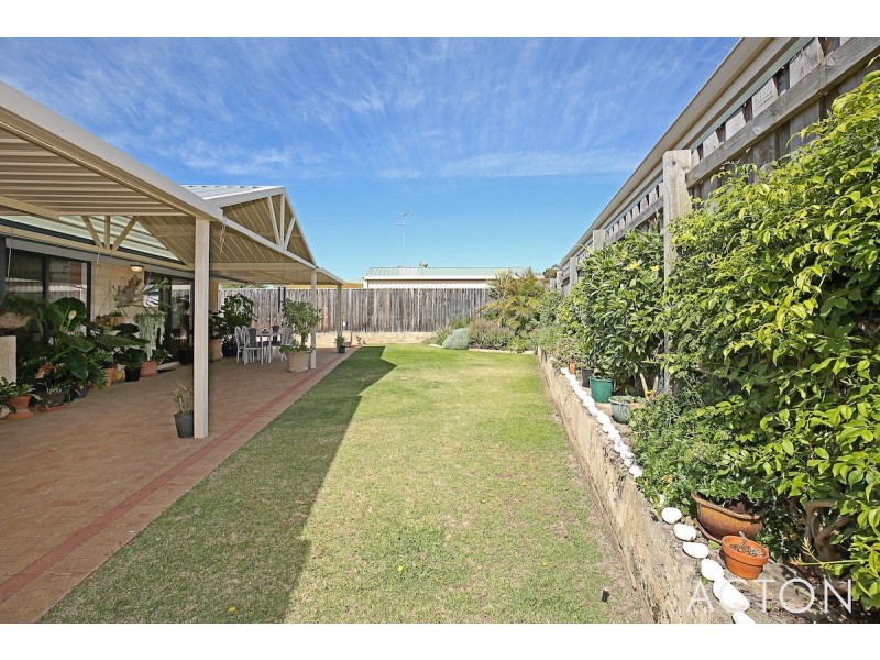 24 Aldenham Heights, Halls Head WA 6210