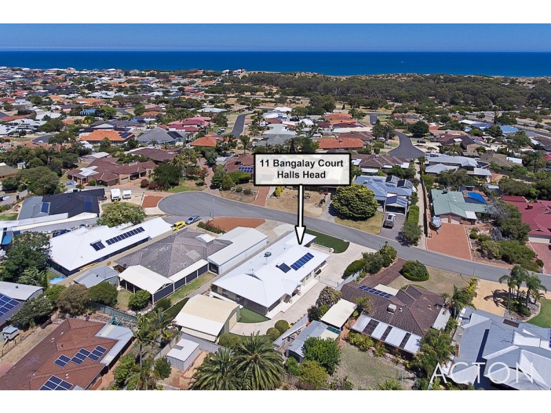 11 Bangalay Court, Halls Head WA 6210