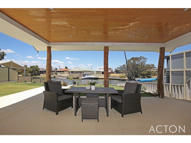 6 Woolah Place, South Yunderup WA 6208