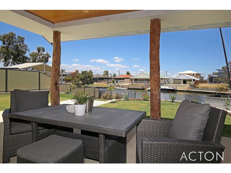 6 Woolah Place, South Yunderup WA 6208