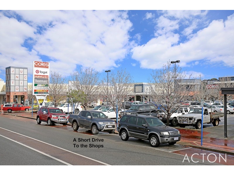 6 Hamlet Pass, Pinjarra WA 6208