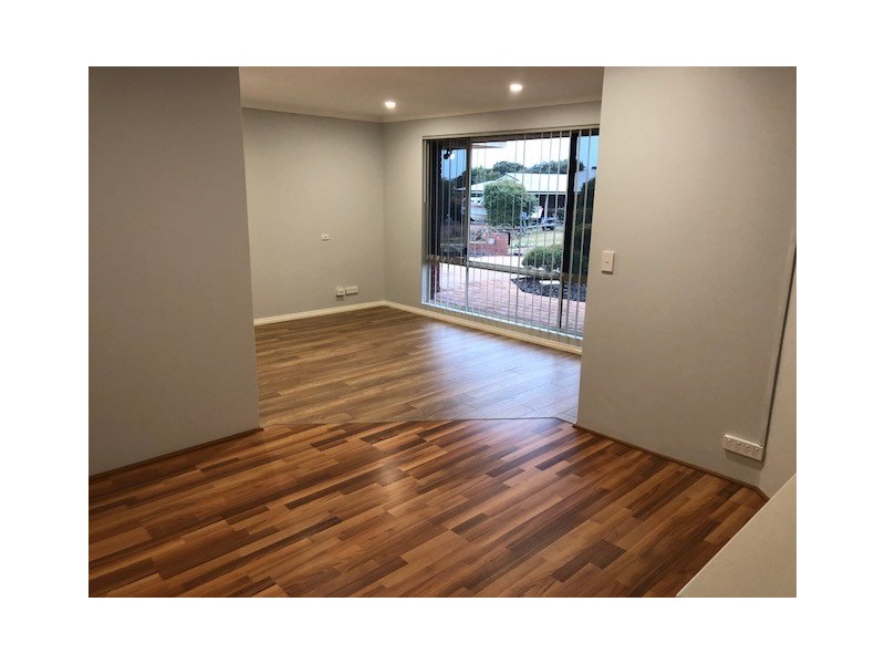 7 Gannet Rise, Halls Head WA 6210