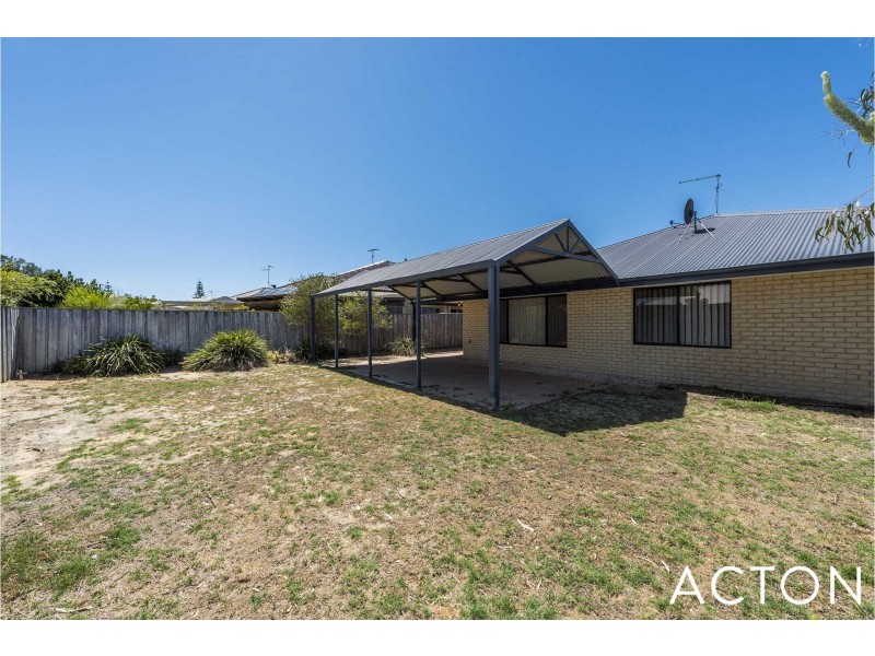 6 Tingle Way, Halls Head WA 6210
