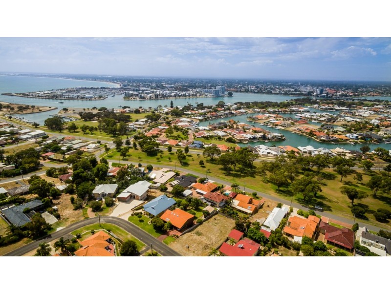 14A Dalrymple Terrace, Halls Head WA 6210