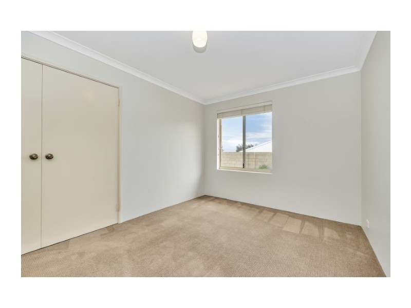 17 Northport Boulevard, Wannanup WA 6210