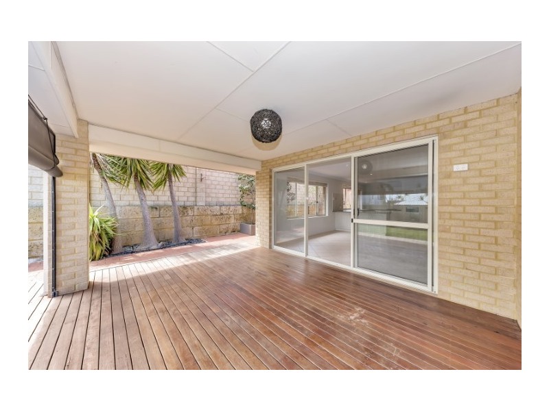 17 Northport Boulevard, Wannanup WA 6210