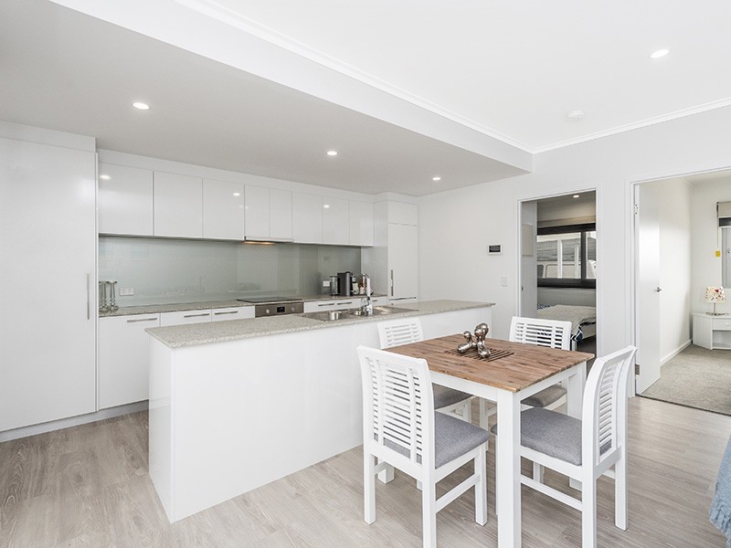 18/150 Boardwalk Boulevard, Halls Head WA 6210