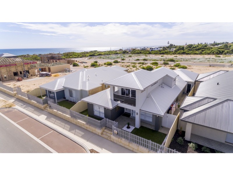 18 Minstrell Way, Madora Bay WA 6210