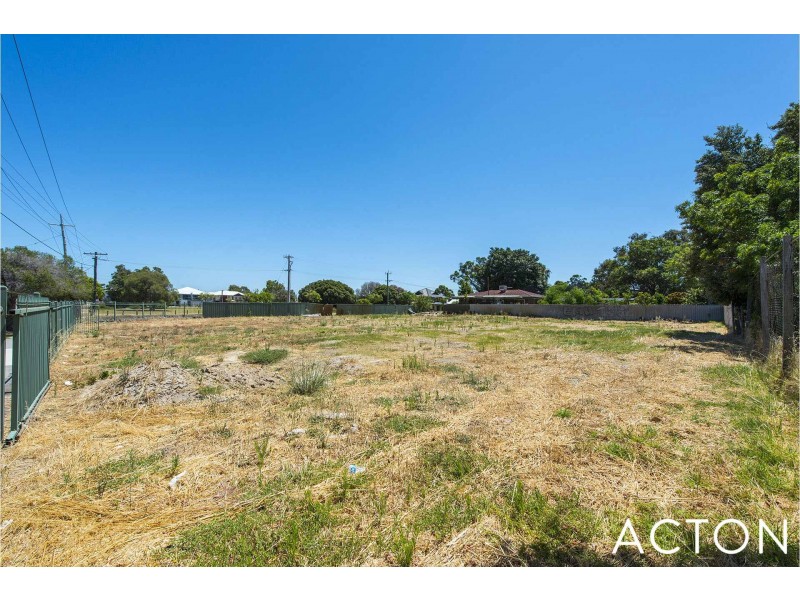 336 Railway Parade, Beckenham WA 6107