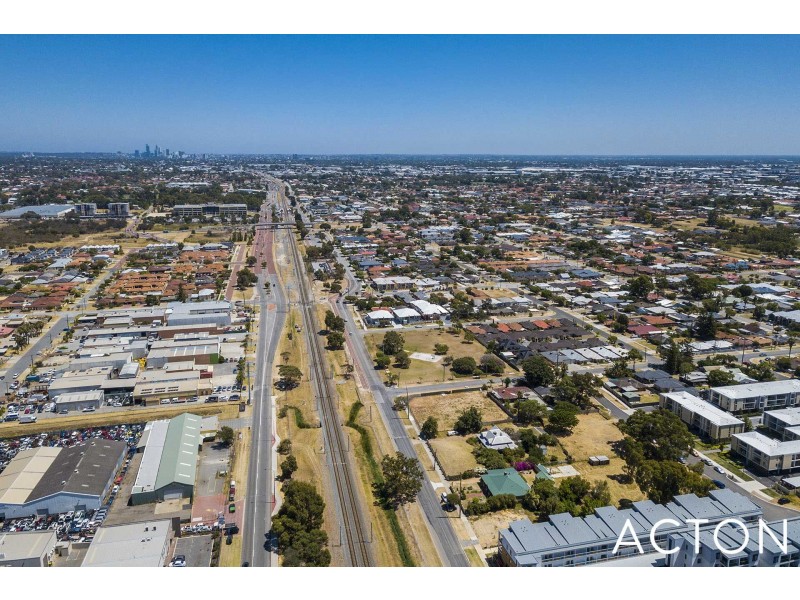 336 Railway Parade, Beckenham WA 6107