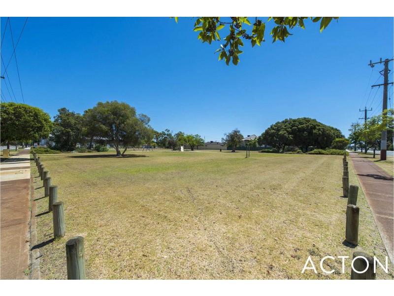 336 Railway Parade, Beckenham WA 6107