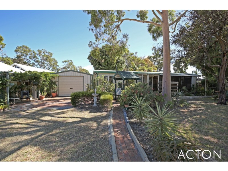 6 Brooking Road, Coodanup WA 6210