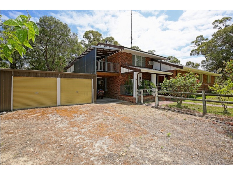 214 Newnham Road, Lake Clifton WA 6215