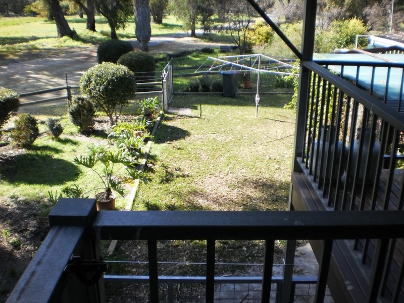 214 Newnham Road, Lake Clifton WA 6215