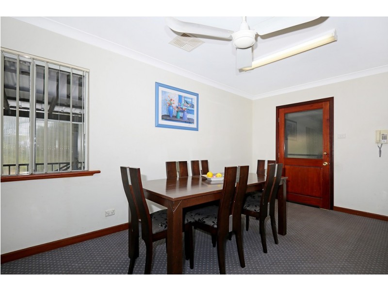 214 Newnham Road, Lake Clifton WA 6215