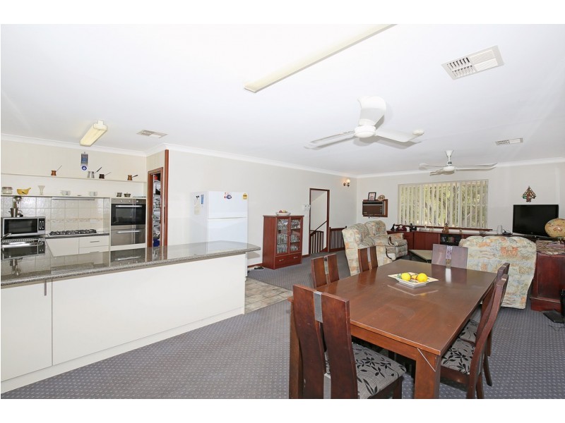 214 Newnham Road, Lake Clifton WA 6215