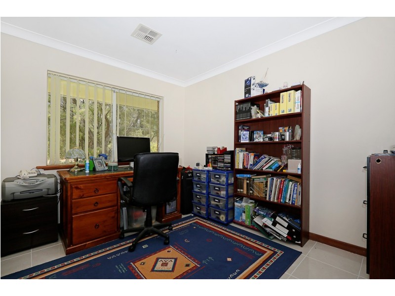 214 Newnham Road, Lake Clifton WA 6215