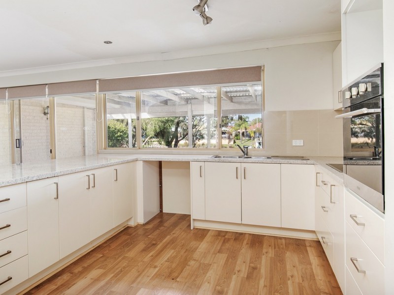 8 Wills Way, South Yunderup WA 6208