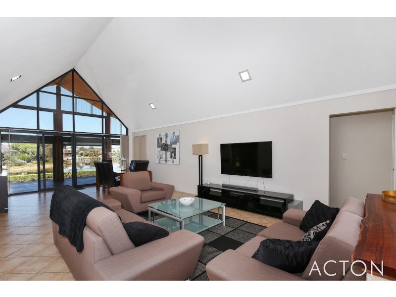 44 Banksia Terrace, South Yunderup WA 6208