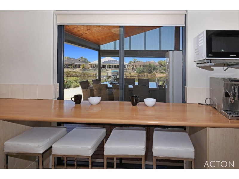 44 Banksia Terrace, South Yunderup WA 6208