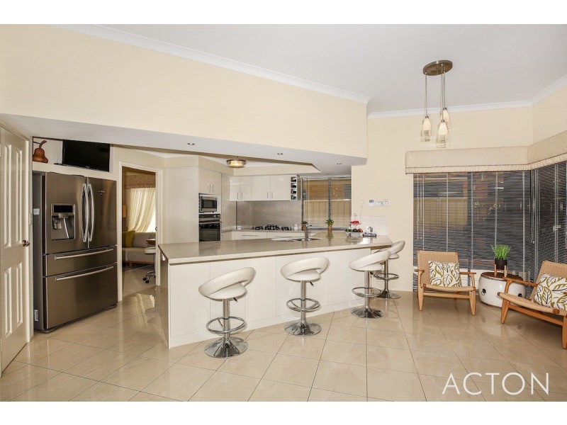 39 Pateman Place, South Yunderup WA 6208