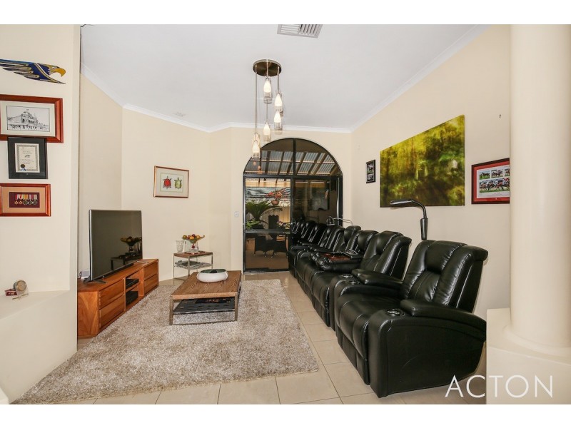 39 Pateman Place, South Yunderup WA 6208
