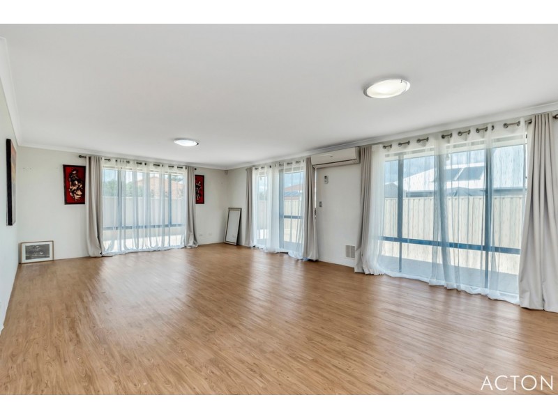 8 Devonshire Retreat, Falcon WA 6210